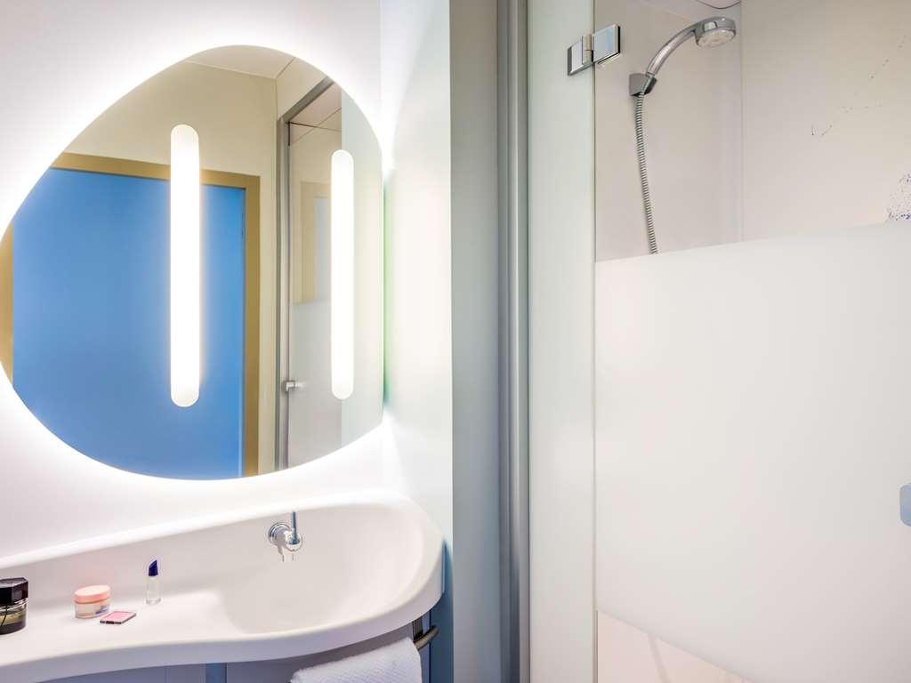 Ibis Budget Paris Coeur D'orly Airport Hotel 2*